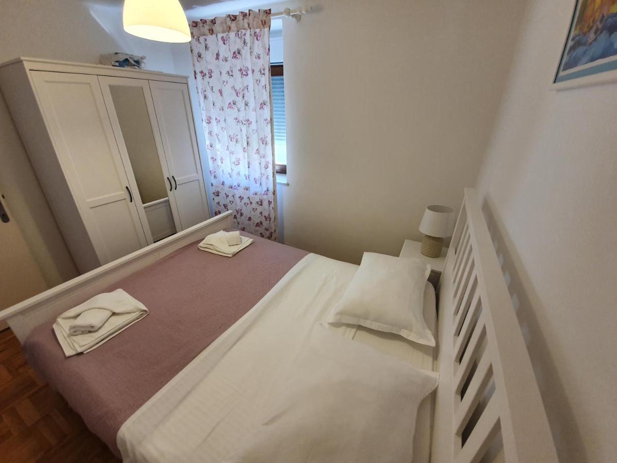 Rustic House Diklo 20M From The Sea Apartment Zadar Exterior foto