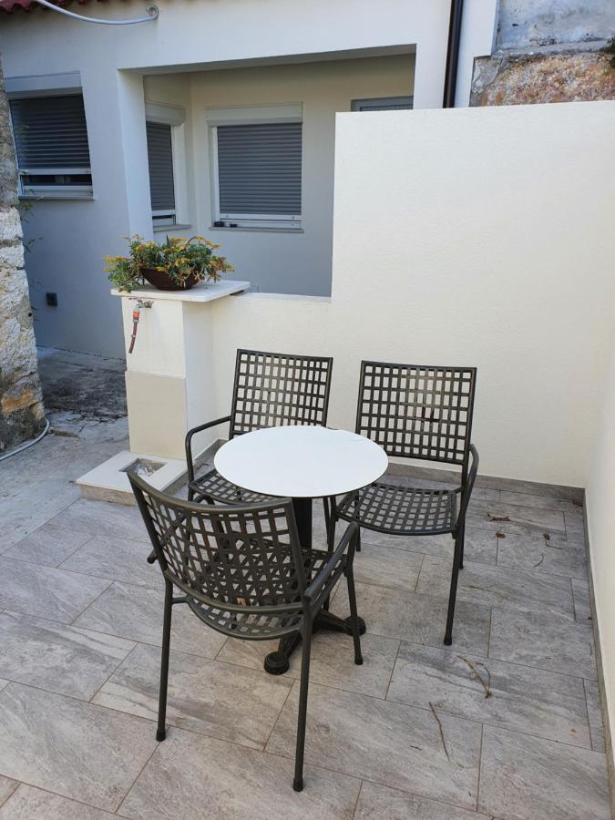 Rustic House Diklo 20M From The Sea Apartment Zadar Exterior foto